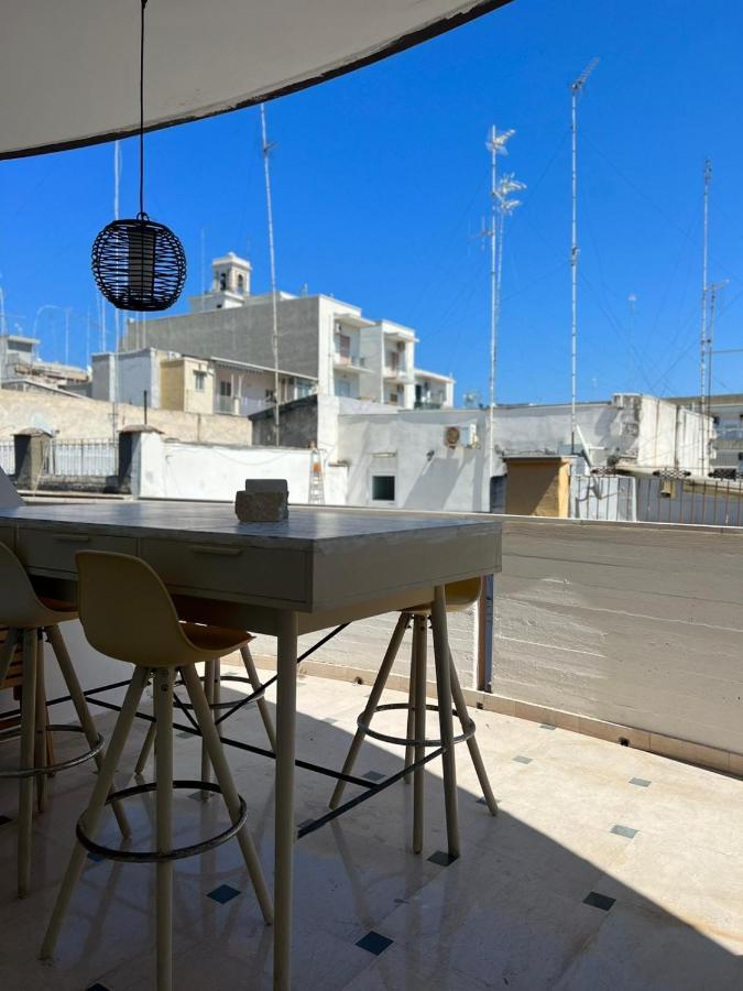 Terrazza Rue Ragusa Howme Bari Bagian luar foto